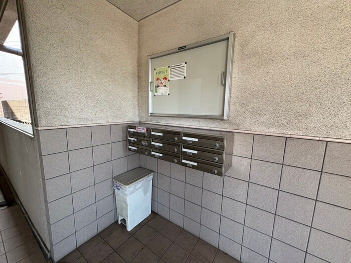 グランドフェニックスの物件外観写真