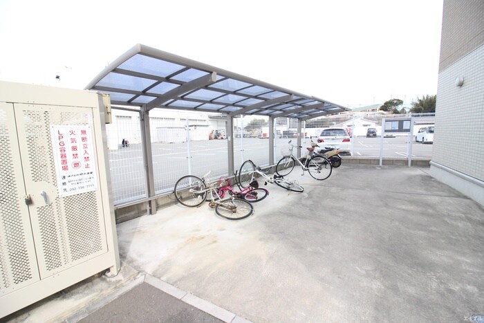 ブランシュネージュモリの物件外観写真