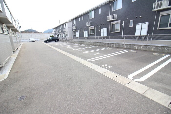 ブランシュネージュモリの物件外観写真