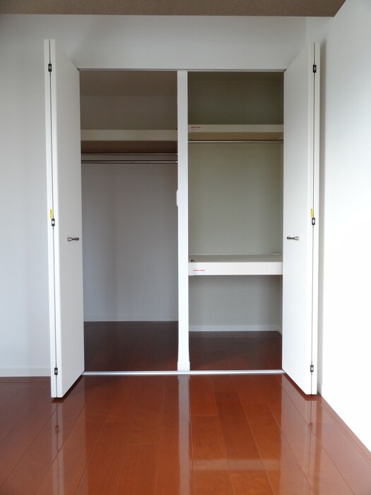 プリマヴェーラ花の木弐番館の物件内観写真