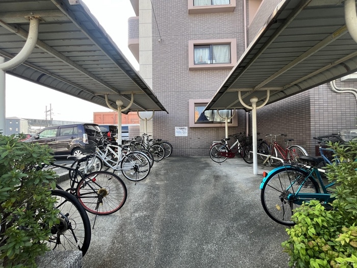 ｽﾀｼﾞｵ･ｱﾊﾟ-ﾄﾒﾝﾄ･ｵｸﾀﾞの物件外観写真