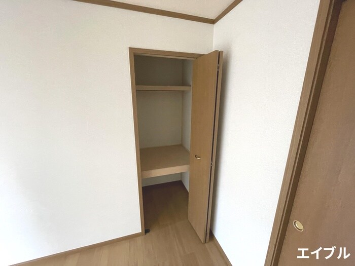 ダンディライオンＡの物件内観写真