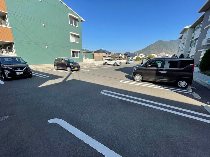 Alltid　glad fargerikの物件外観写真