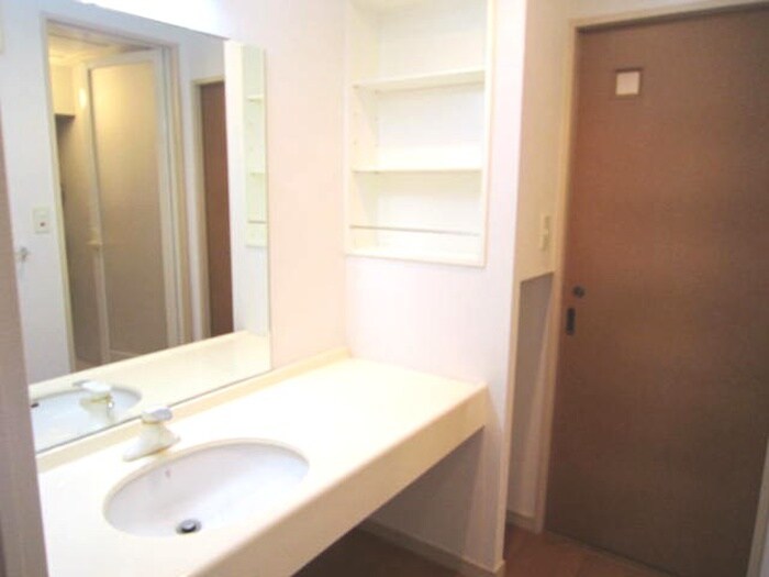 アントゥ－ル薬院の物件内観写真