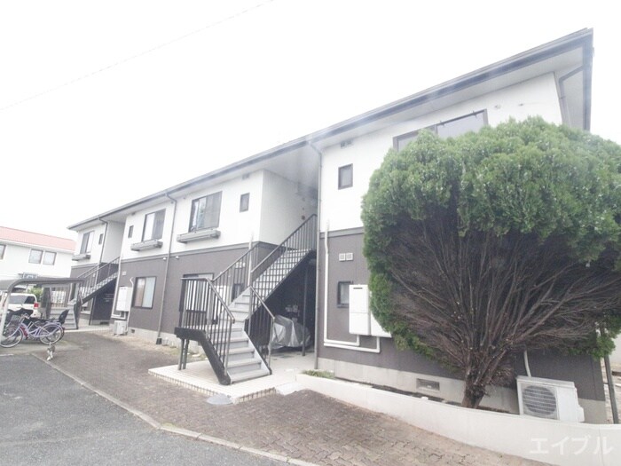 サンハイツ弥生の物件外観写真