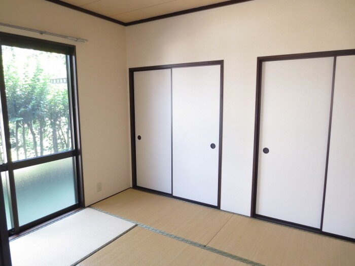 サンハイツ弥生の物件内観写真