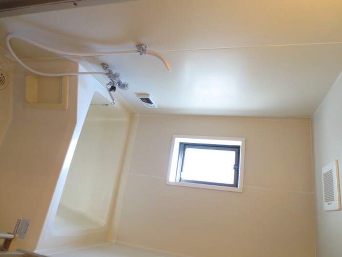 サンハイツ弥生の物件内観写真