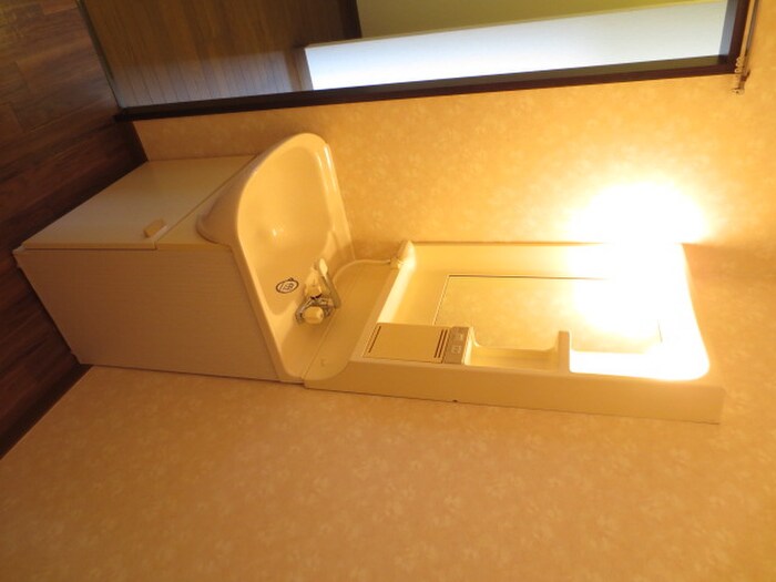 サンハイツ弥生の物件内観写真