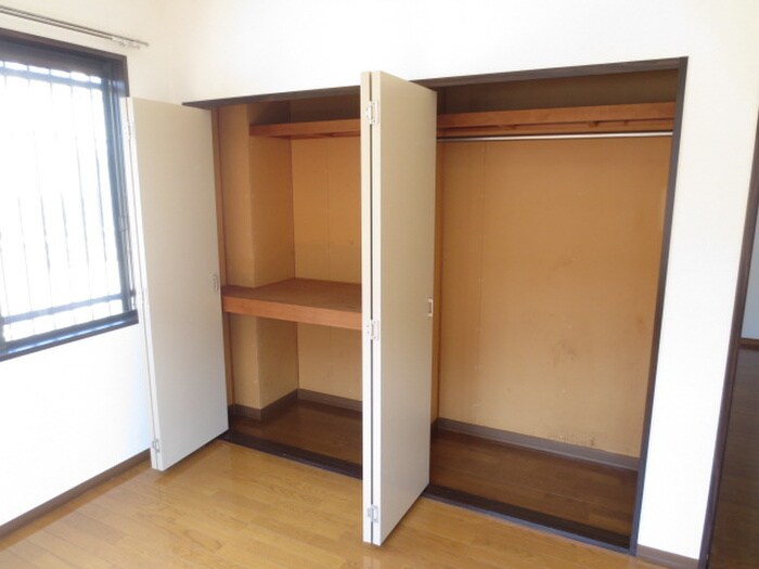 サンハイツ弥生の物件内観写真