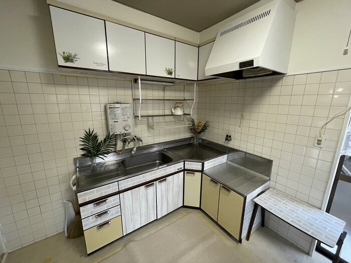 沼緑町1丁目戸建の物件内観写真