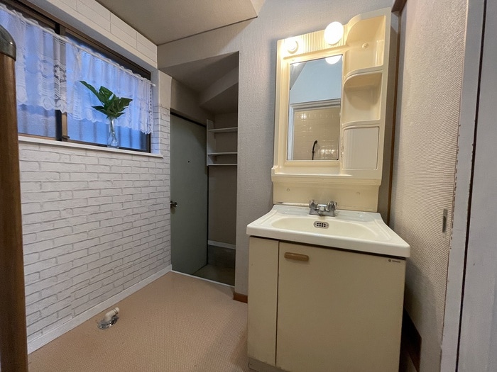 沼緑町1丁目戸建の物件内観写真