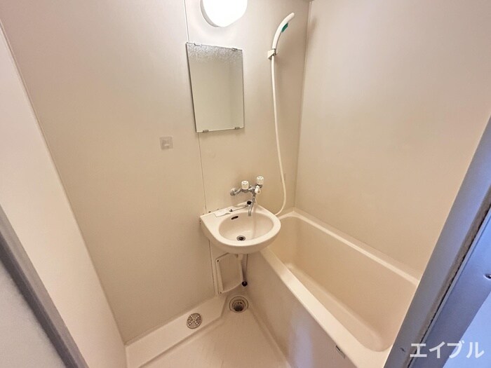 パークサイドビルの物件内観写真