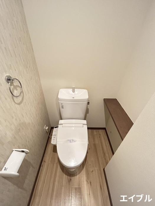 エイティ・イーストの物件内観写真