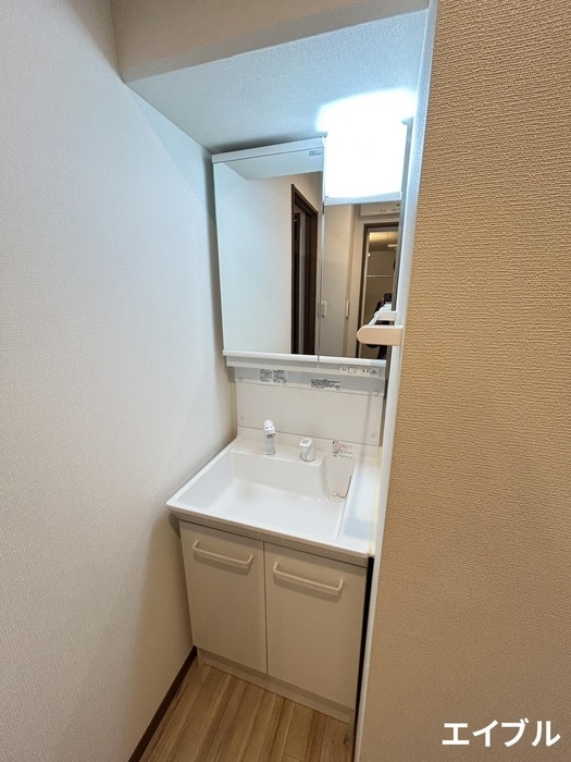 エイティ・イーストの物件内観写真