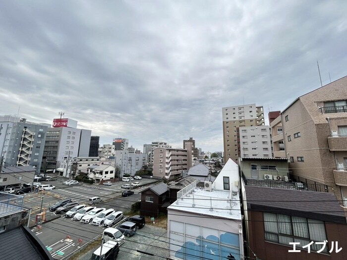 エイティ・イーストの物件内観写真