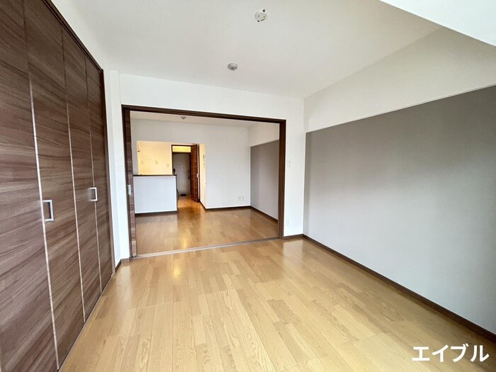 エイティ・イーストの物件内観写真