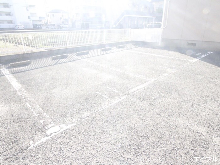 ファミール春日西　Ｄ棟の物件外観写真