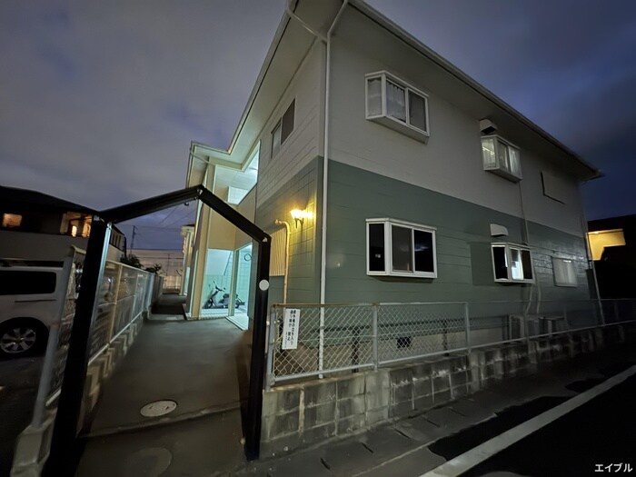 ＨＡＰＰＩＮＥＳＳ　８　Ａ棟の物件外観写真