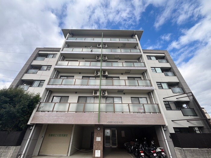 ハウスポンドビューの物件外観写真