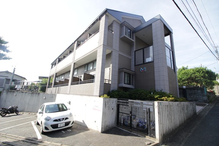 エムビル唐原の物件外観写真