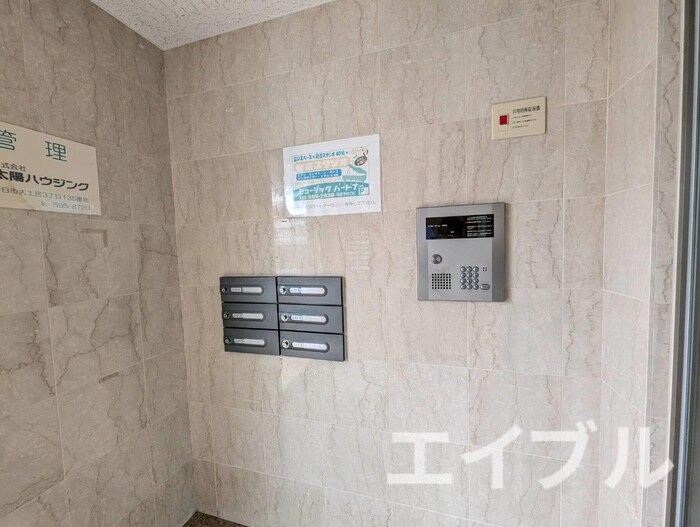 レジデンス塚原台の物件外観写真