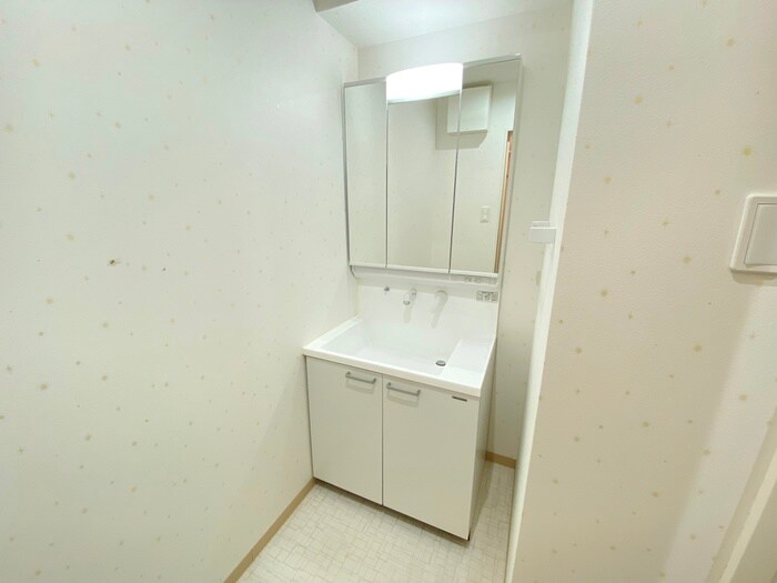 Ｅｒｄｅ三萩野の物件内観写真