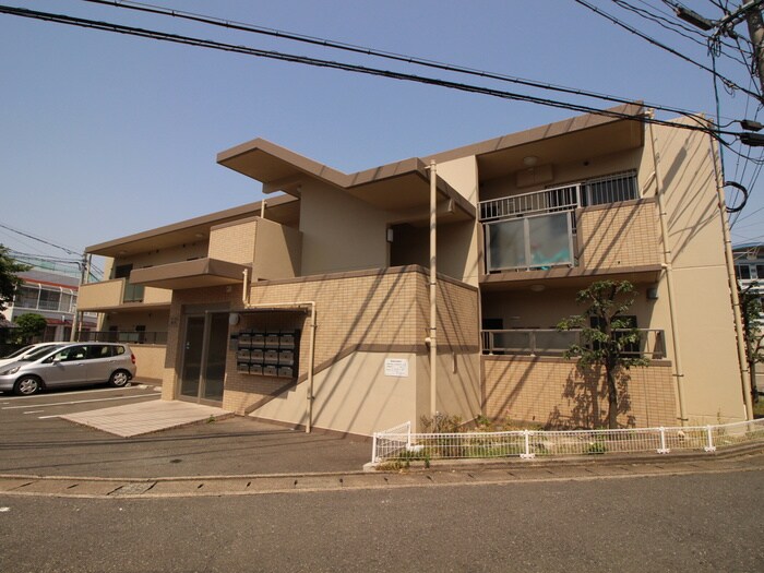 メ－プル高木の物件外観写真