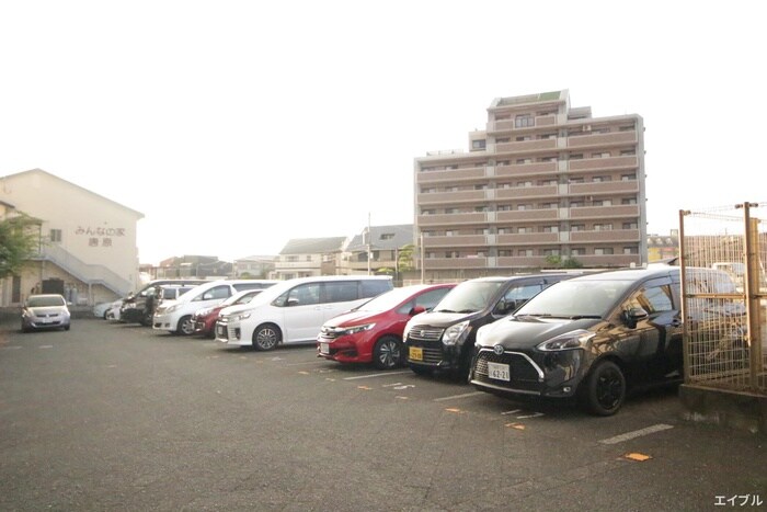 リバーサイド香椎の物件外観写真