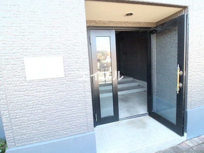 シャルム高松Ⅱの物件外観写真