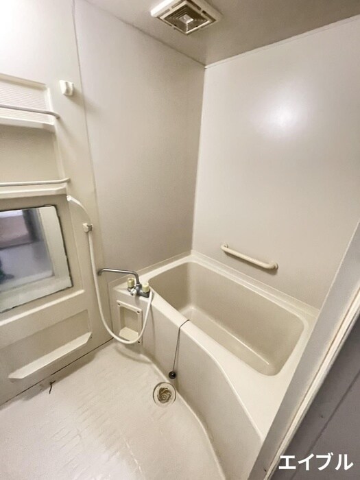 シャルム高松Ⅱの物件内観写真