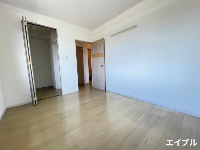 シャルム高松Ⅱの物件内観写真