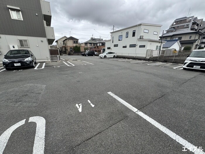 フロレゾンＡ棟の物件外観写真