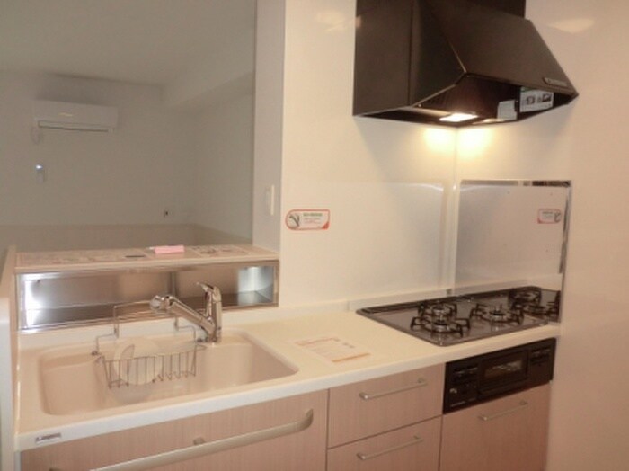 フロレゾンＡ棟の物件内観写真