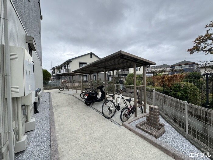 フロレゾンＡ棟の物件外観写真