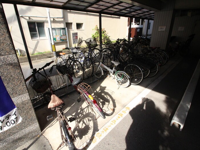 ビブロスの物件外観写真