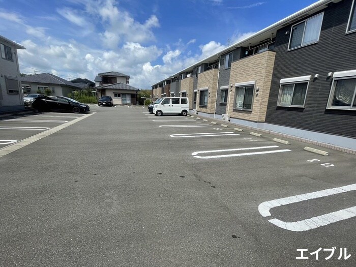 スリジエ　リアン　セカンドCの物件外観写真