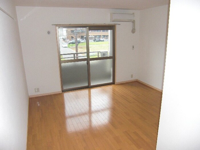 ＣＯＺＹ－ＣＯＵＲＴの物件内観写真