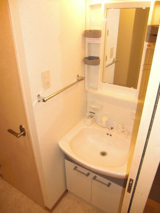 ＣＯＺＹ－ＣＯＵＲＴの物件内観写真