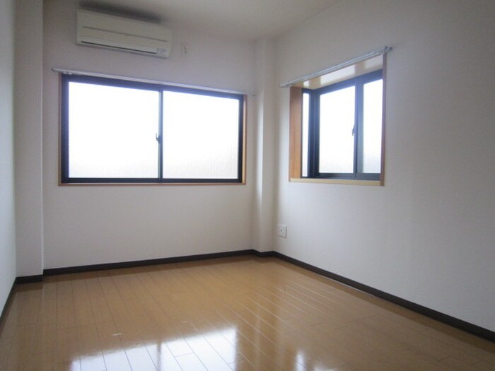 フォンテーヌ博多の物件内観写真