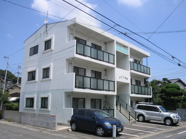 メゾン内田の物件外観写真