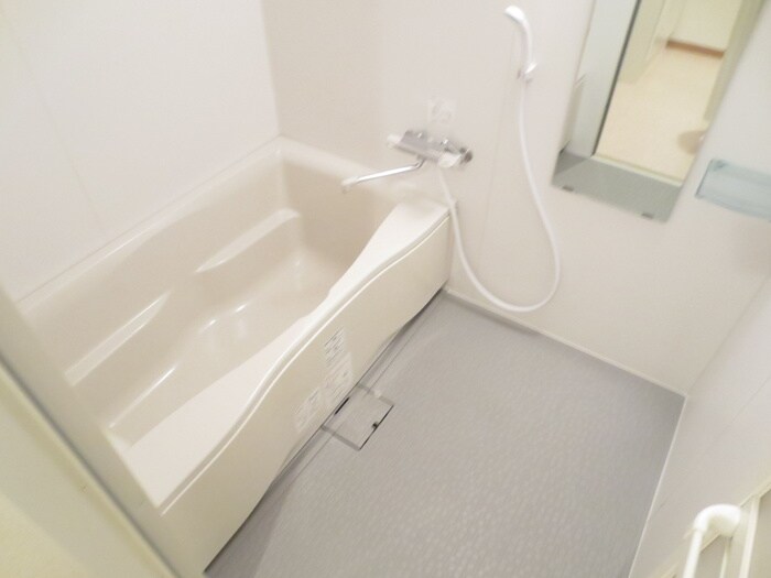 レジデンスカ－プ博多の物件内観写真