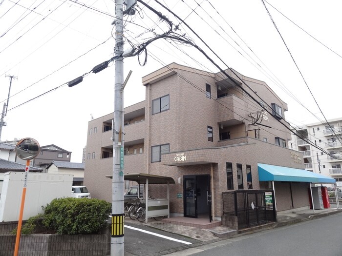 セカンドキャビンの物件外観写真