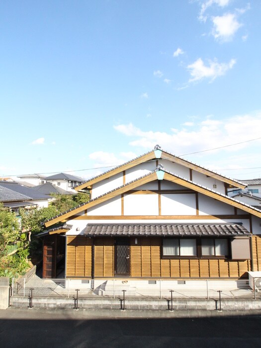 ガ－デンヒルズ荒木の物件内観写真