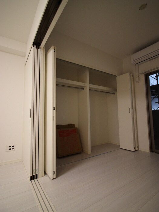 Renoas　HAKATAの物件内観写真