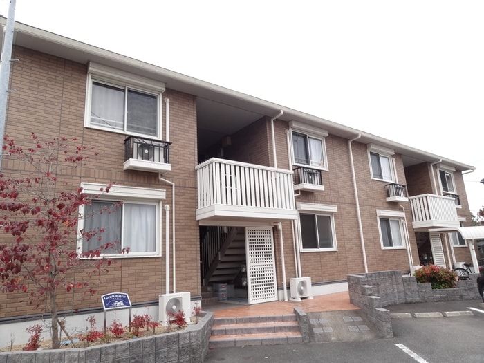 グランモアの物件外観写真