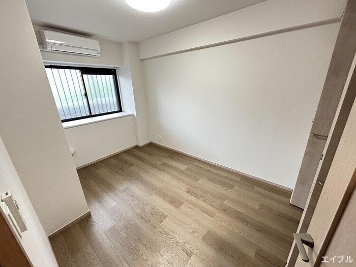 リファレンス寺塚の物件内観写真