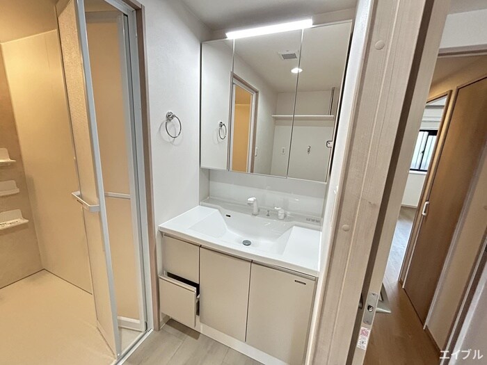 リファレンス寺塚の物件内観写真