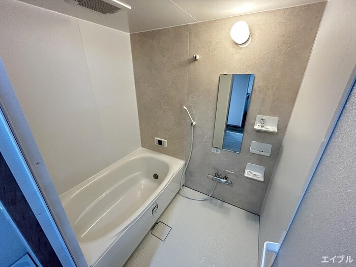 リファレンス寺塚の物件内観写真