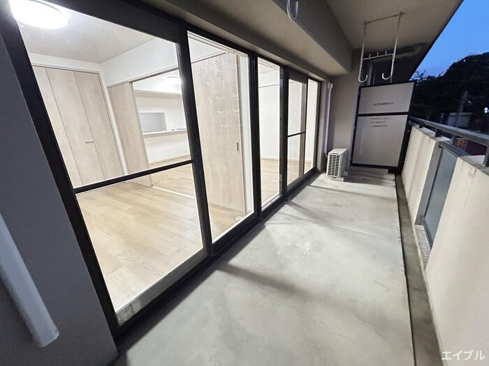 リファレンス寺塚の物件内観写真