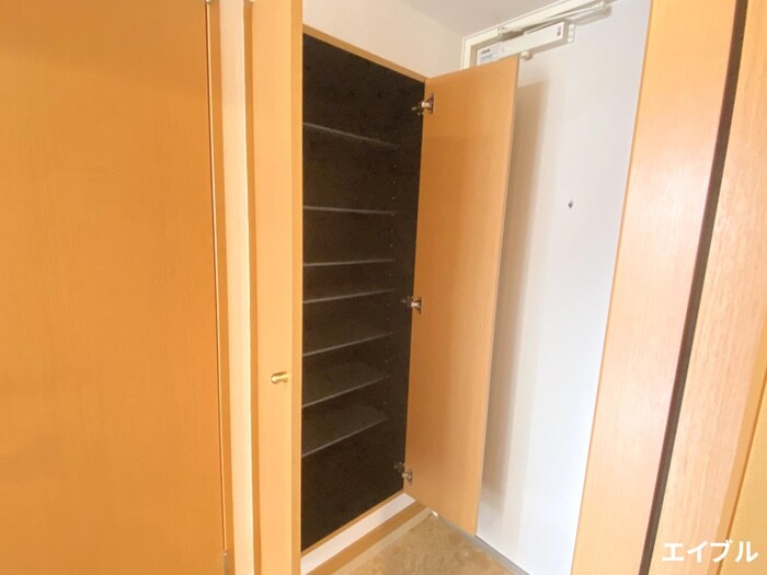 アンプル－ルベトン　カルティエの物件内観写真